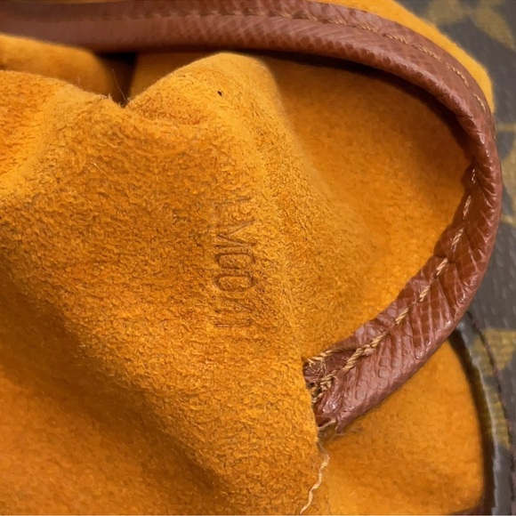 Louis Vuitton Monogram Musette Shoulder Bag in Excellent Condition - Picture 15 of 16